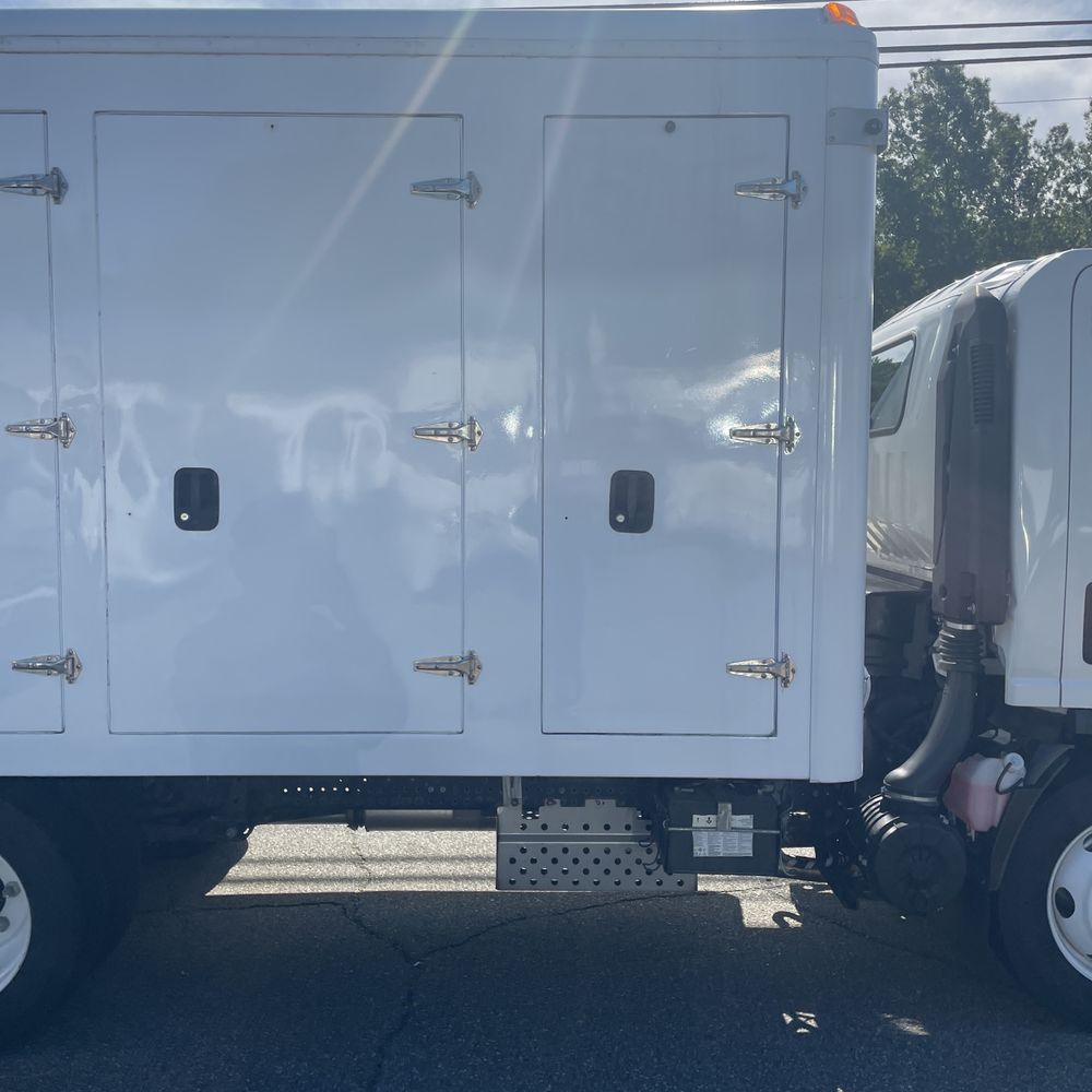 2022 Chevrolet Refrigerator box truck 4500