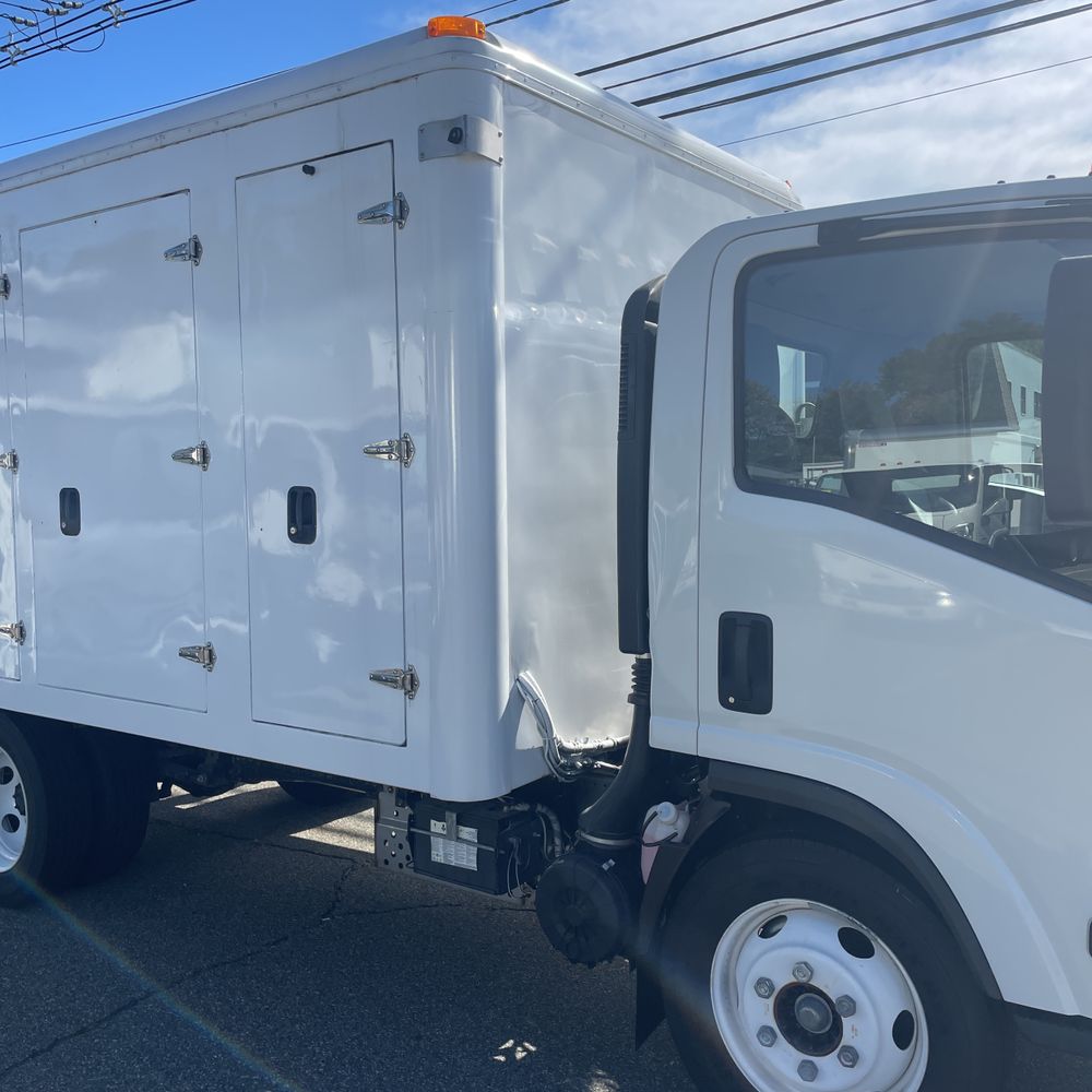 2022 Chevrolet Refrigerator box truck 4500