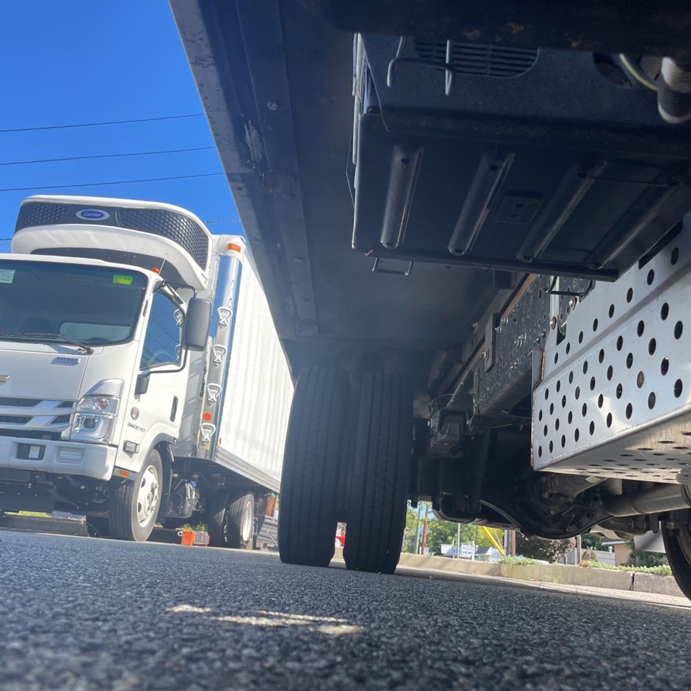 2022 Chevrolet Refrigerator box truck 4500