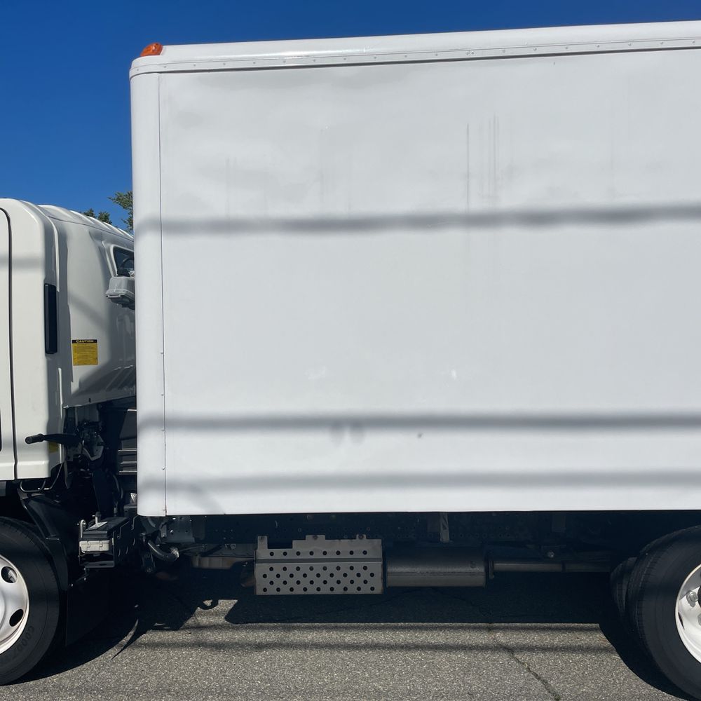 2022 Chevrolet Refrigerator box truck 4500