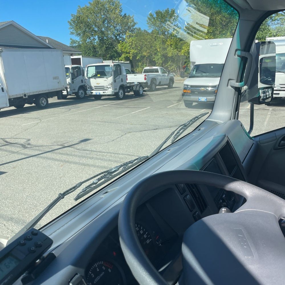 2022 Chevrolet Refrigerator box truck 4500