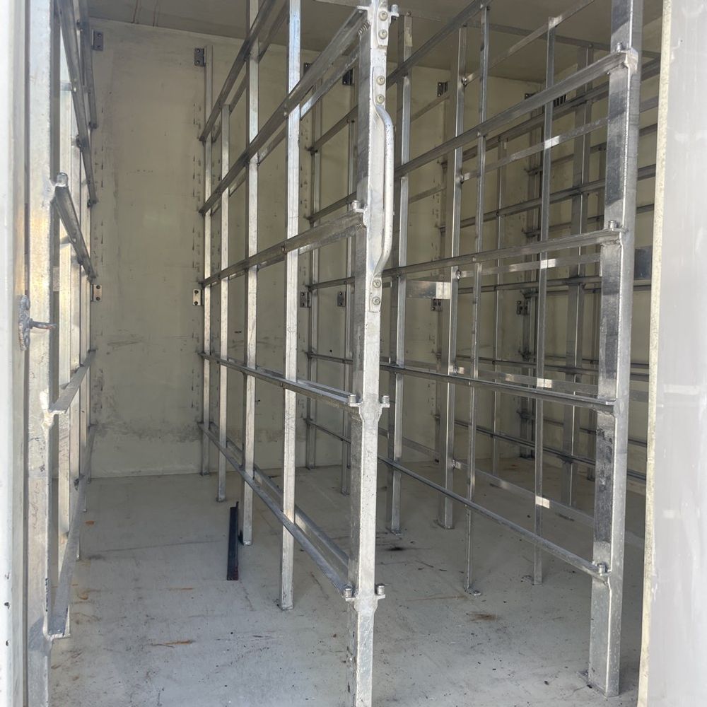 2022 Chevrolet Refrigerator box truck 4500