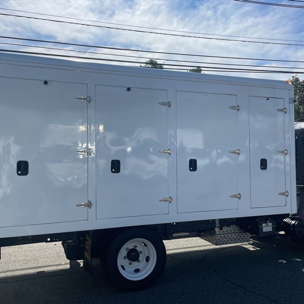 2022 Chevrolet Refrigerator box truck 4500