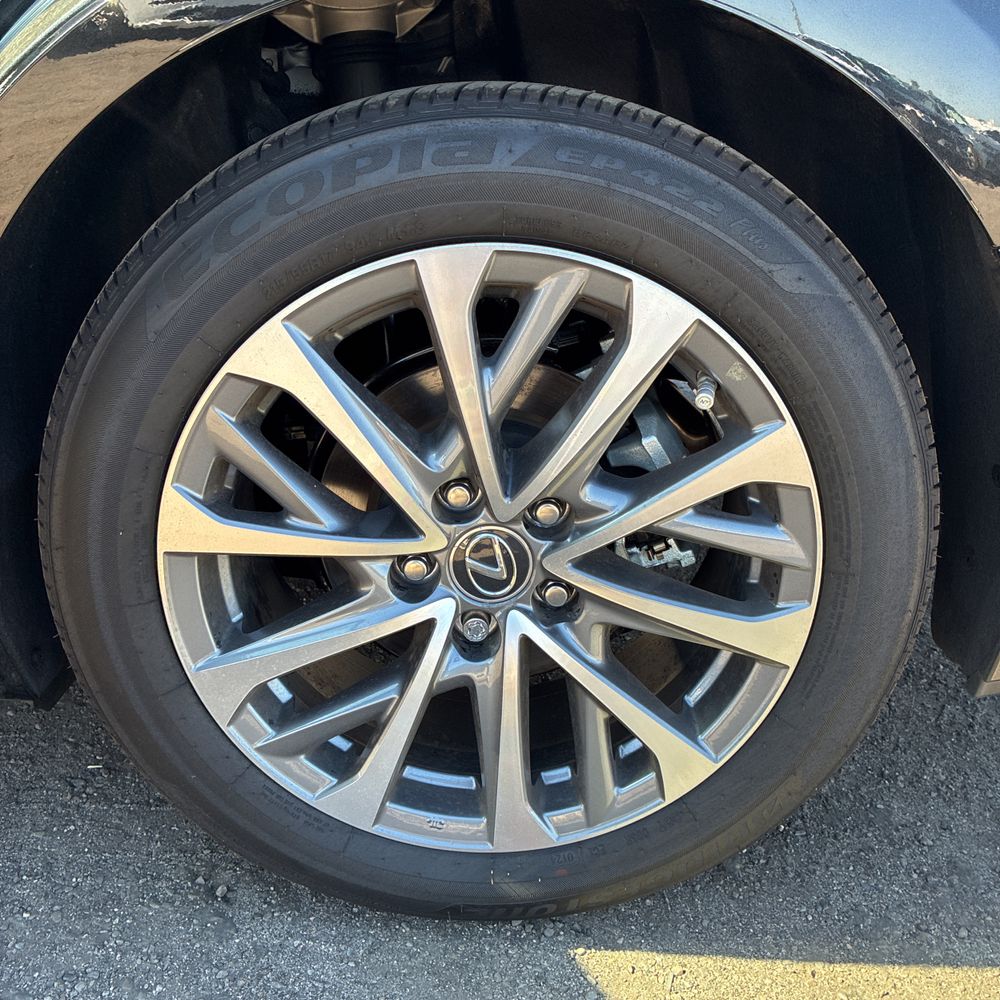 2025 Lexus ES 350 Base