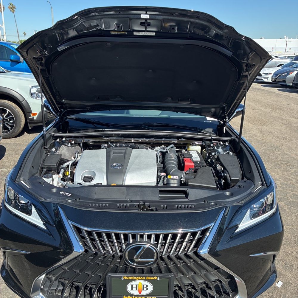 2025 Lexus ES 350 Base