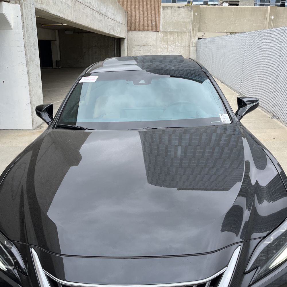 2025 Lexus ES 300h Base