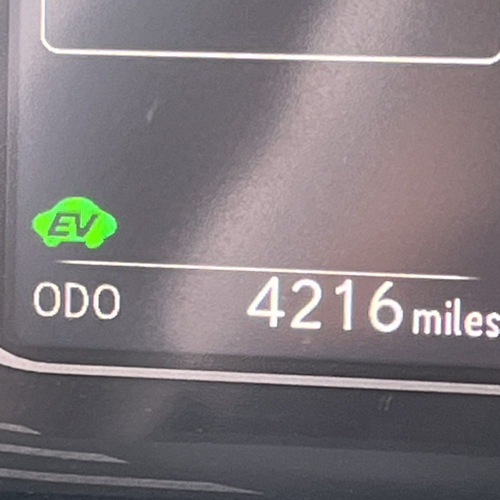 2025 Lexus ES 300h Base