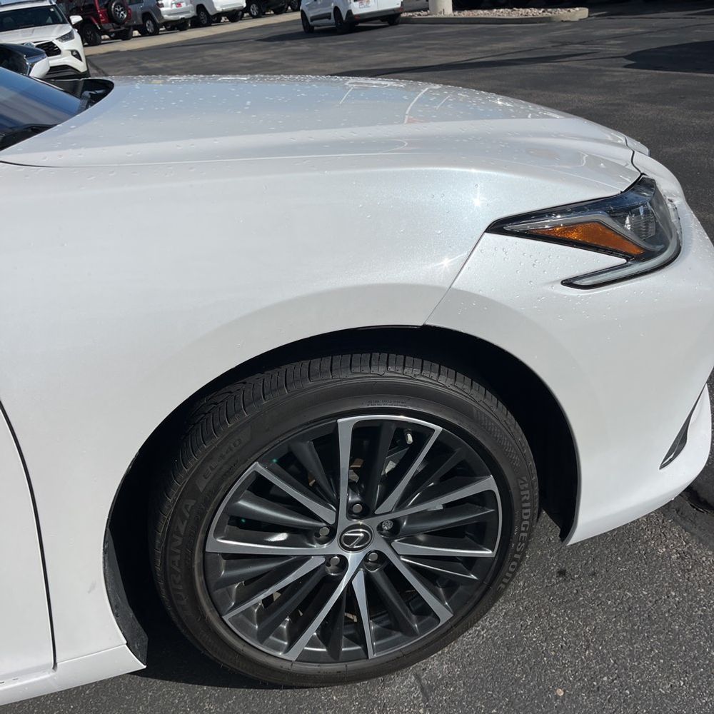 2024 Lexus ES 350 Base