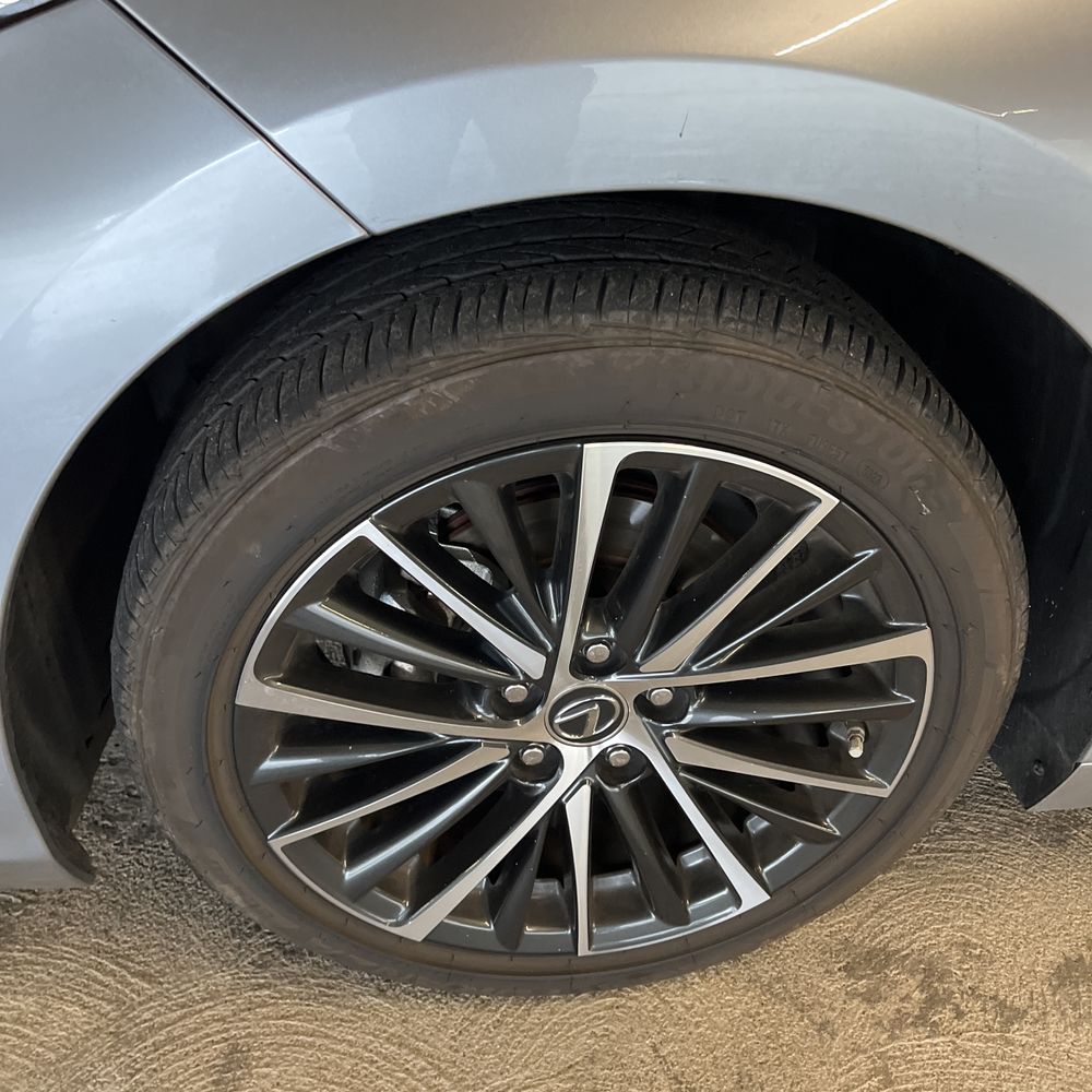 2024 Lexus ES 350 Base