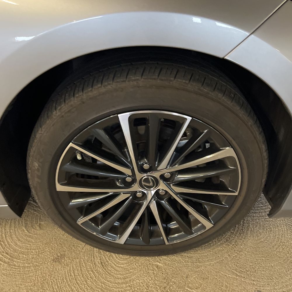 2024 Lexus ES 350 Base
