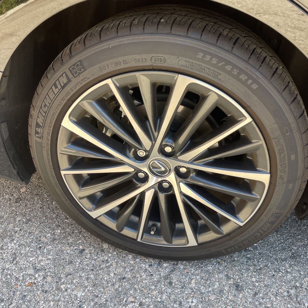 2025 Lexus ES 350 Base