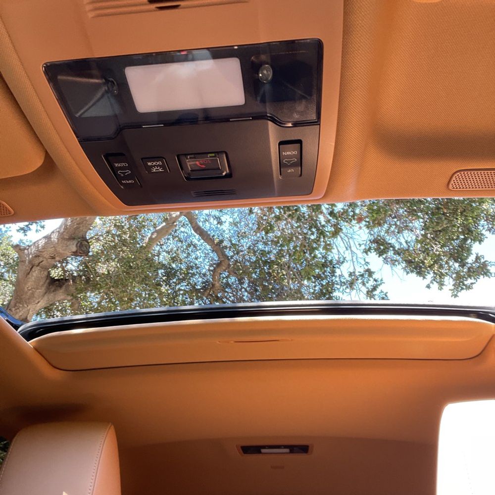 2025 Lexus ES 350 Base