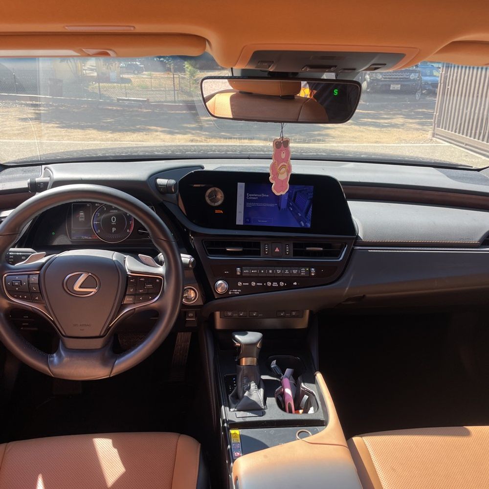 2025 Lexus ES 350 Base