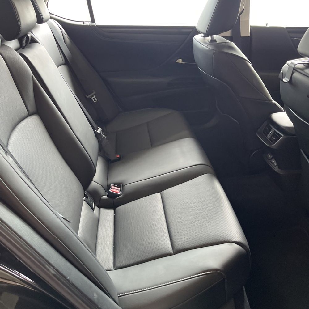 2025 Lexus ES 350 Base