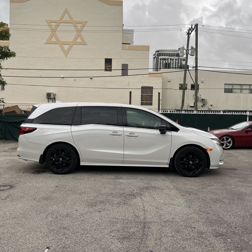 2024 Honda Odyssey Sport