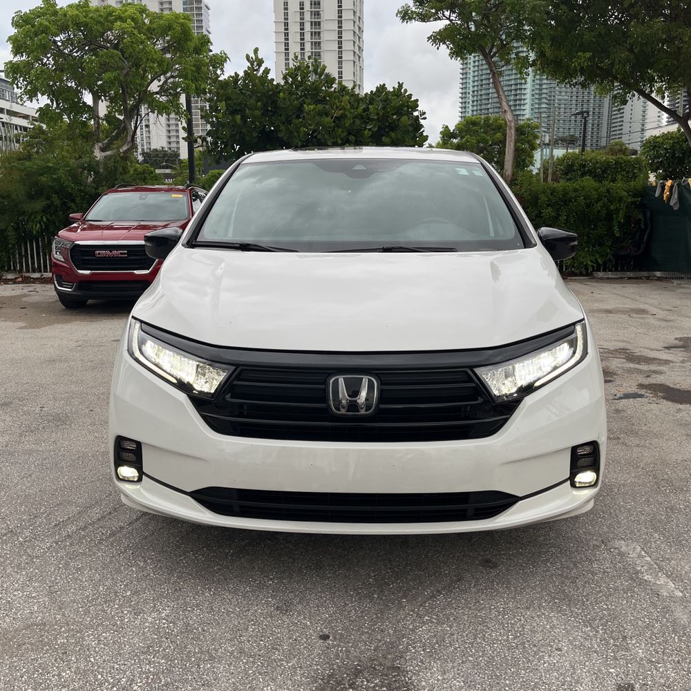 2024 Honda Odyssey Sport
