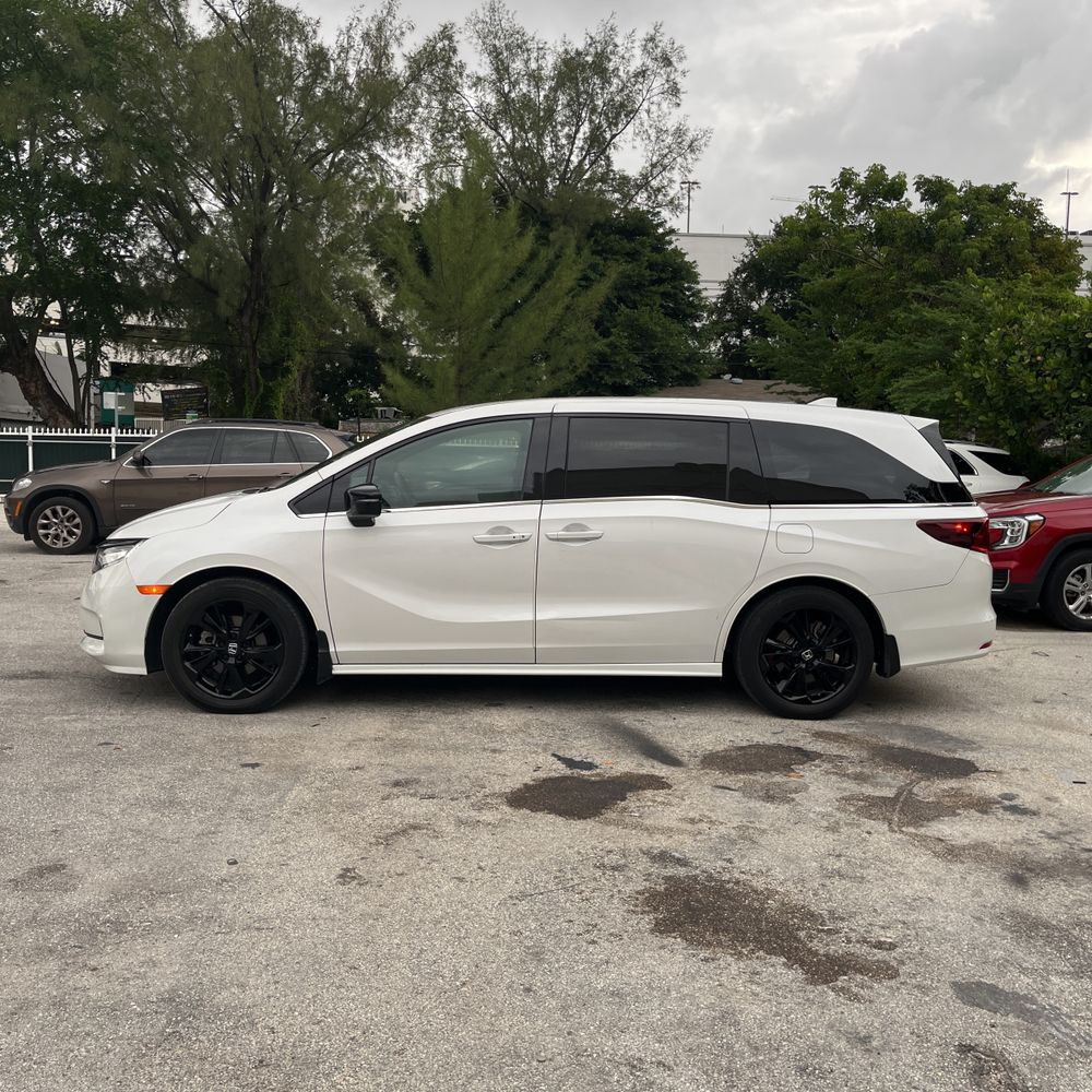 2024 Honda Odyssey Sport