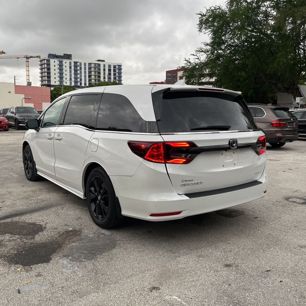 2024 Honda Odyssey Sport