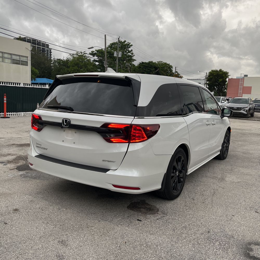 2024 Honda Odyssey Sport
