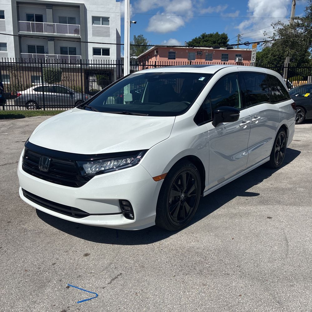 2023 Honda Odyssey Sport