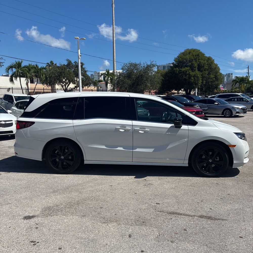 2023 Honda Odyssey Sport