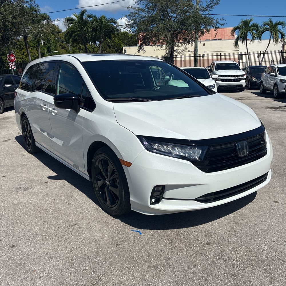 2023 Honda Odyssey Sport