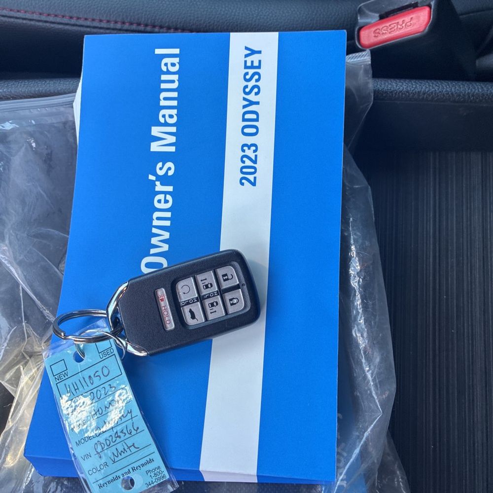 2023 Honda Odyssey Sport