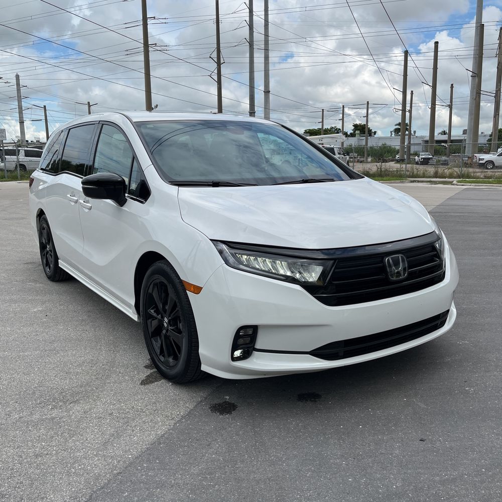 2023 Honda Odyssey Sport