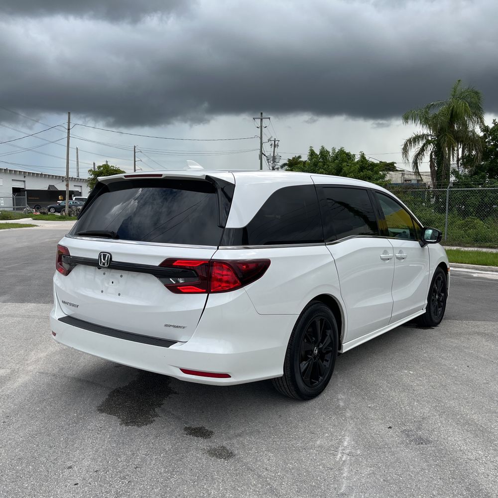 2023 Honda Odyssey Sport