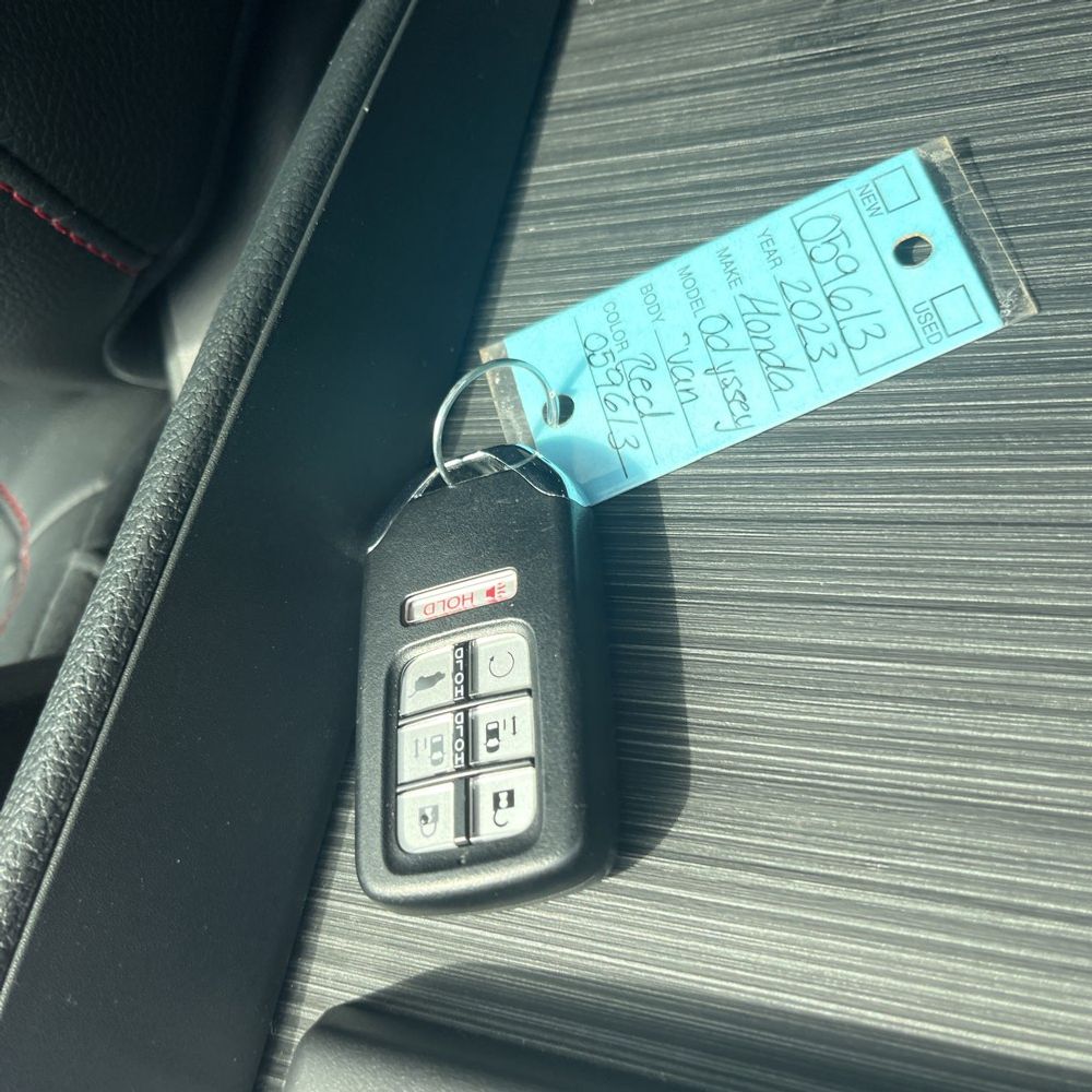 2023 Honda Odyssey Sport