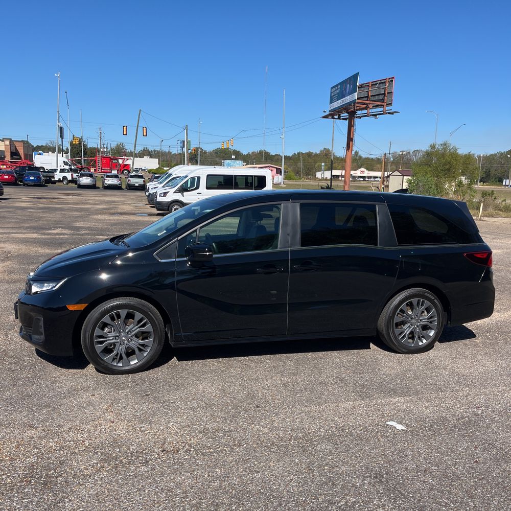 2025 Honda Odyssey Touring