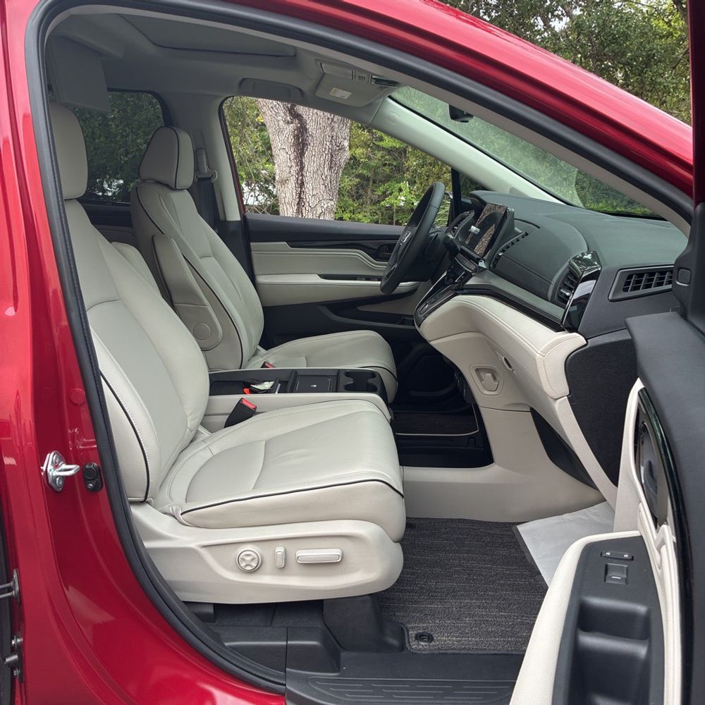 2025 Honda Odyssey Touring