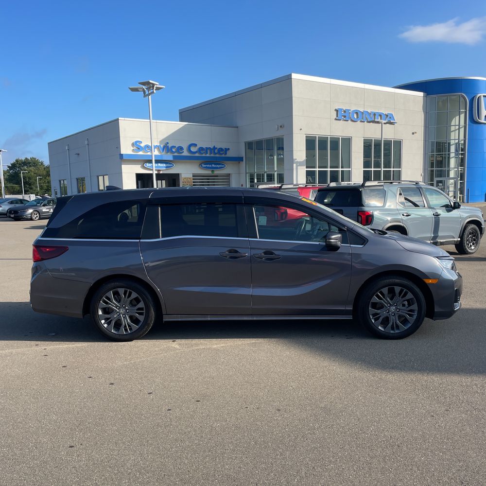 2025 Honda Odyssey Touring