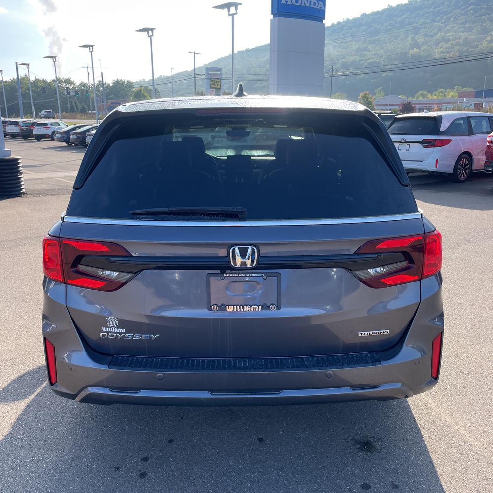 2025 Honda Odyssey Touring