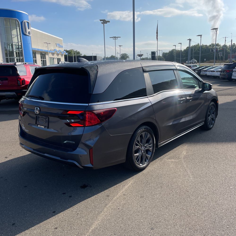 2025 Honda Odyssey Touring