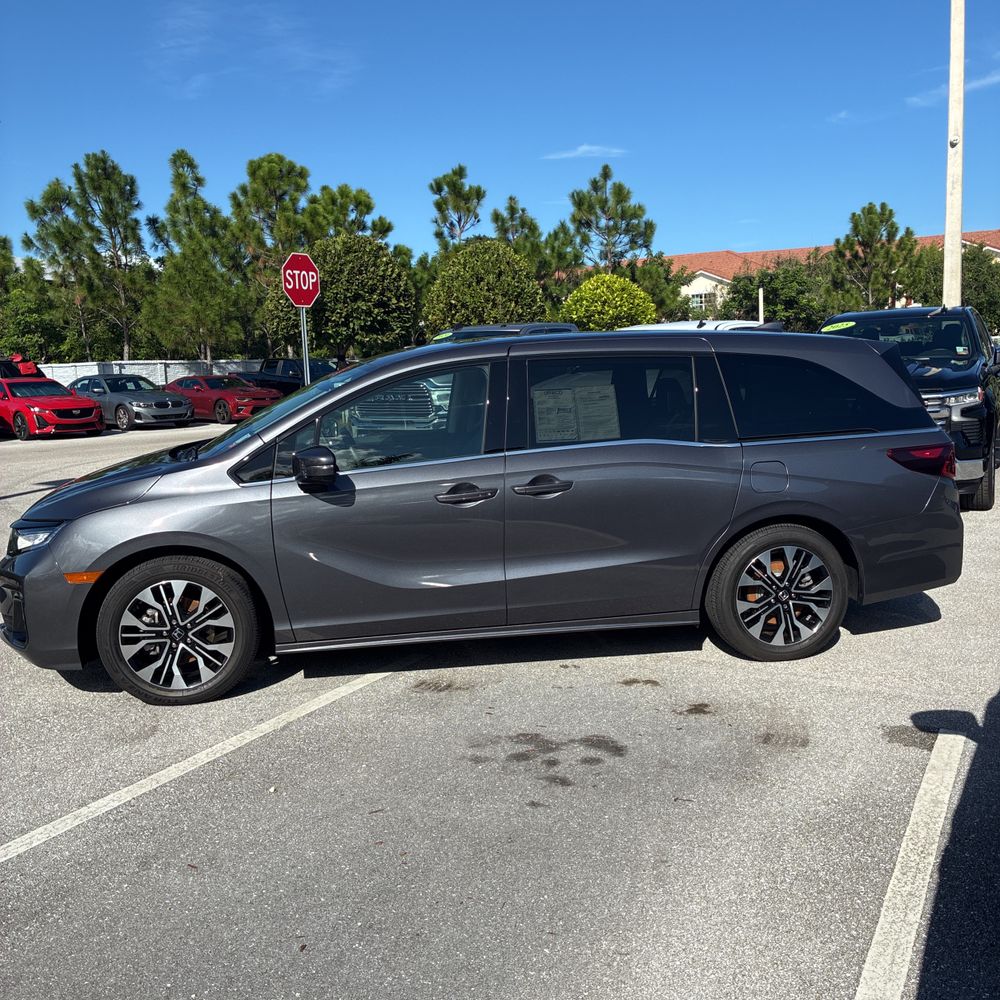 2025 Honda Odyssey Elite