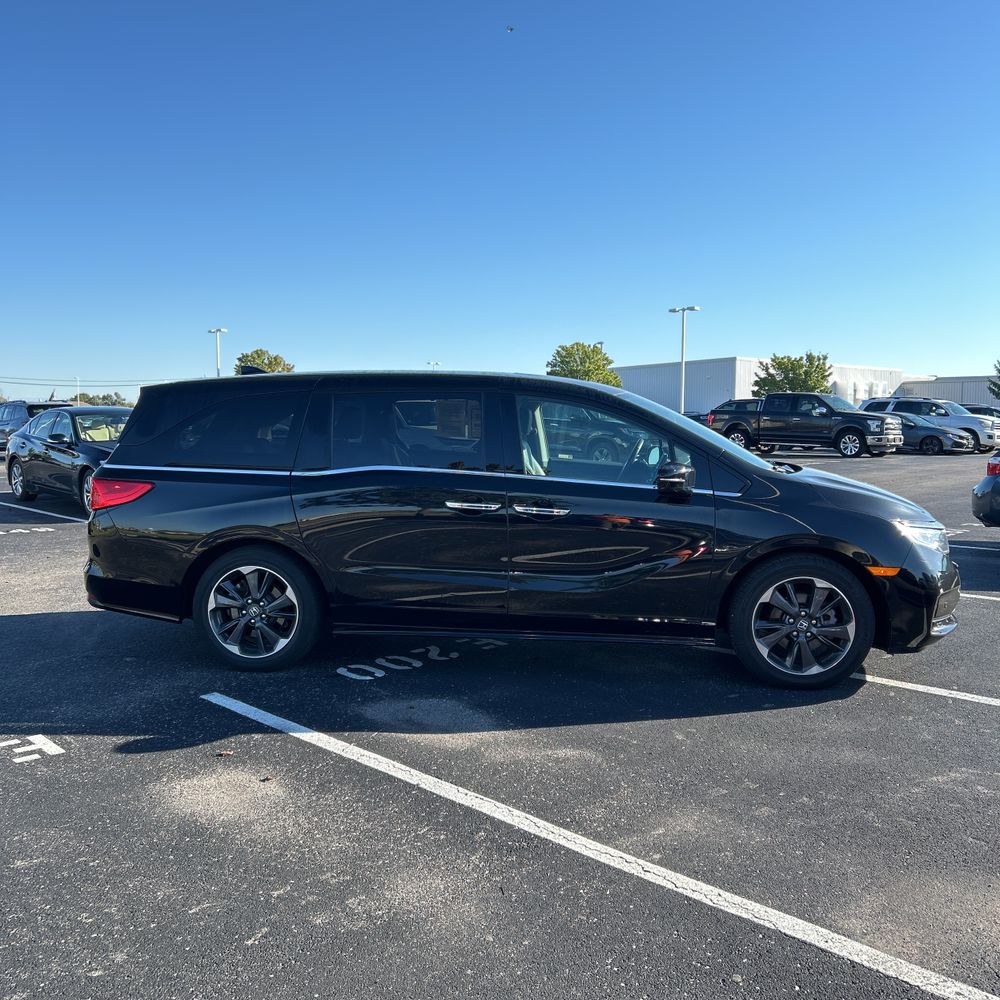2023 Honda Odyssey Elite