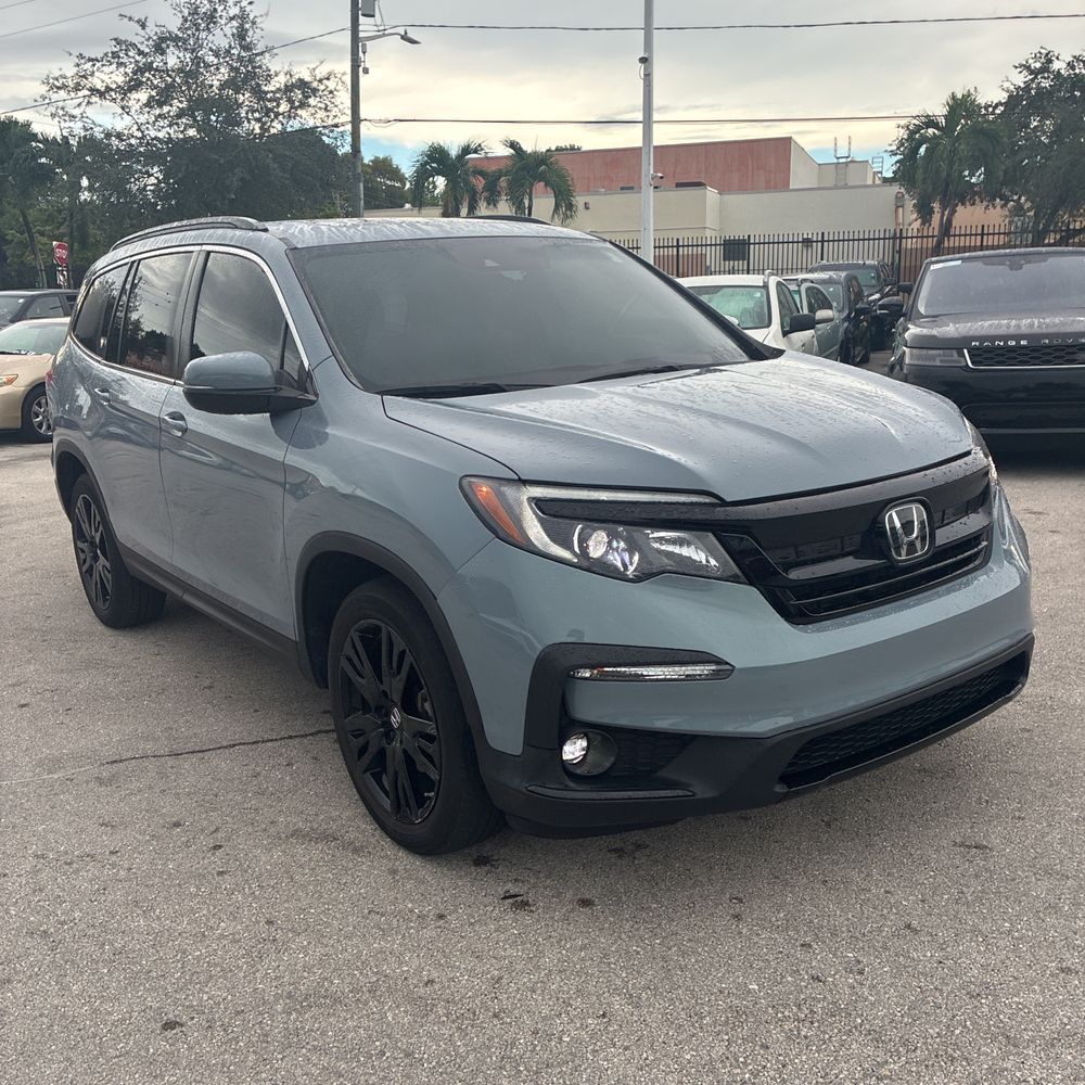 2022 Honda Pilot SE