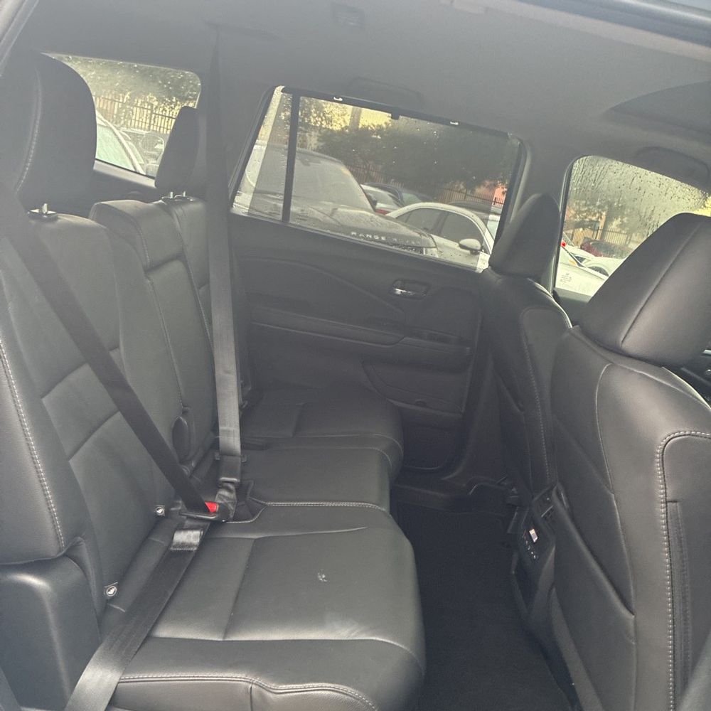 2022 Honda Pilot SE
