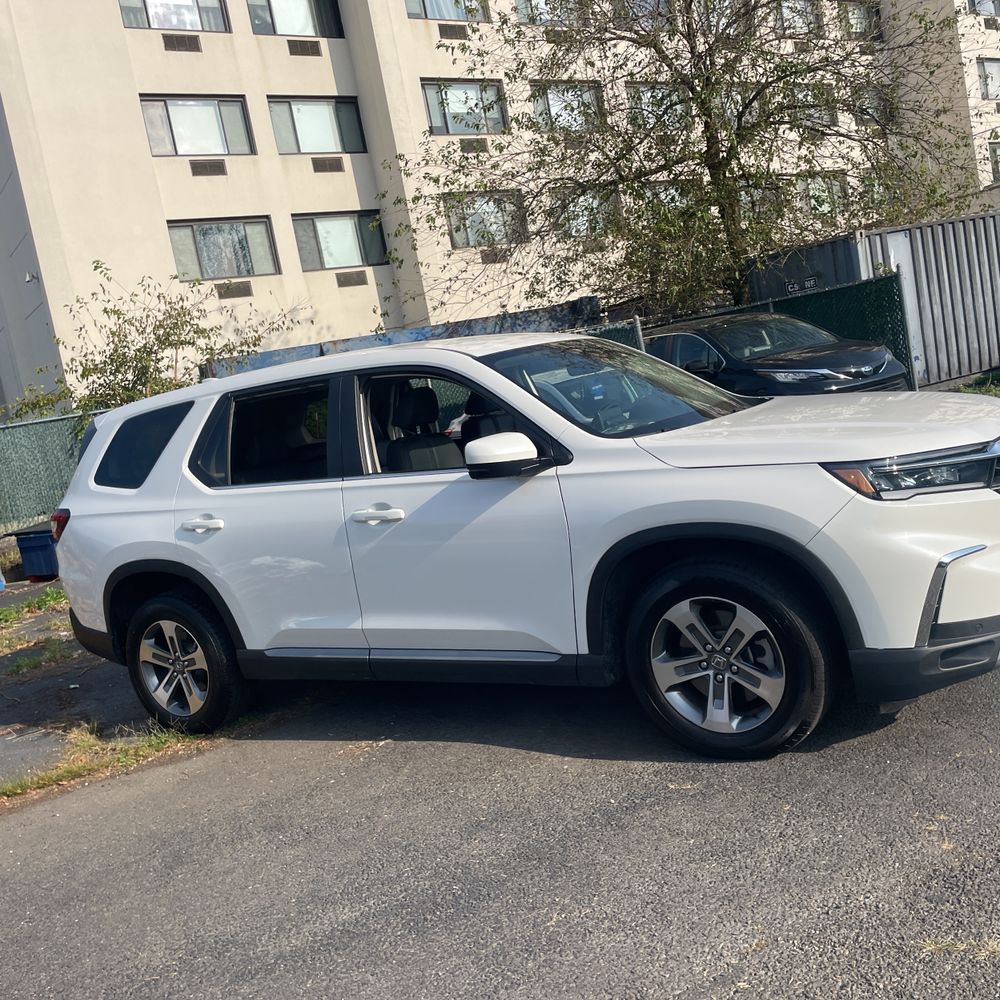 2025 Honda Pilot EX-L