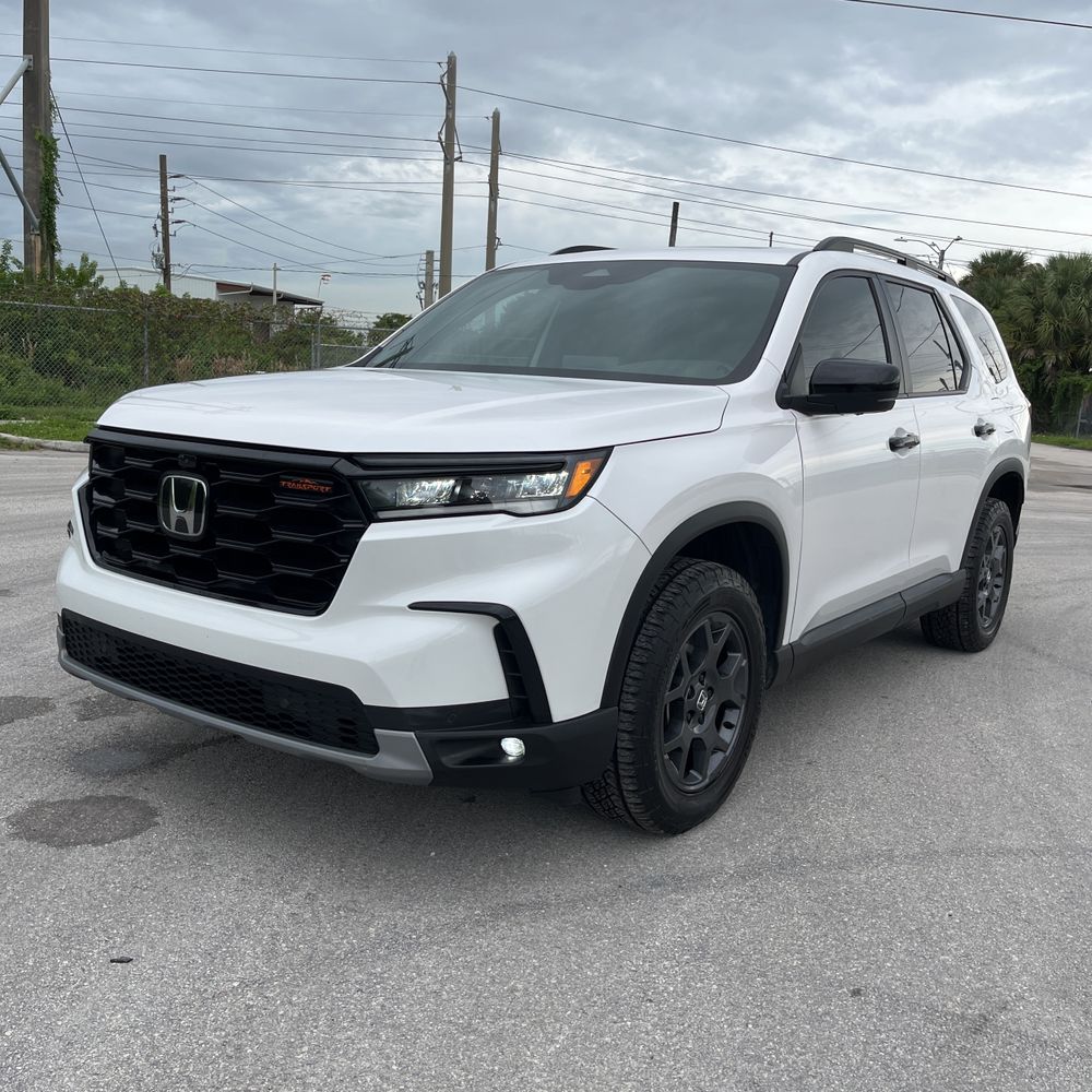 2023 Honda Pilot TrailSport