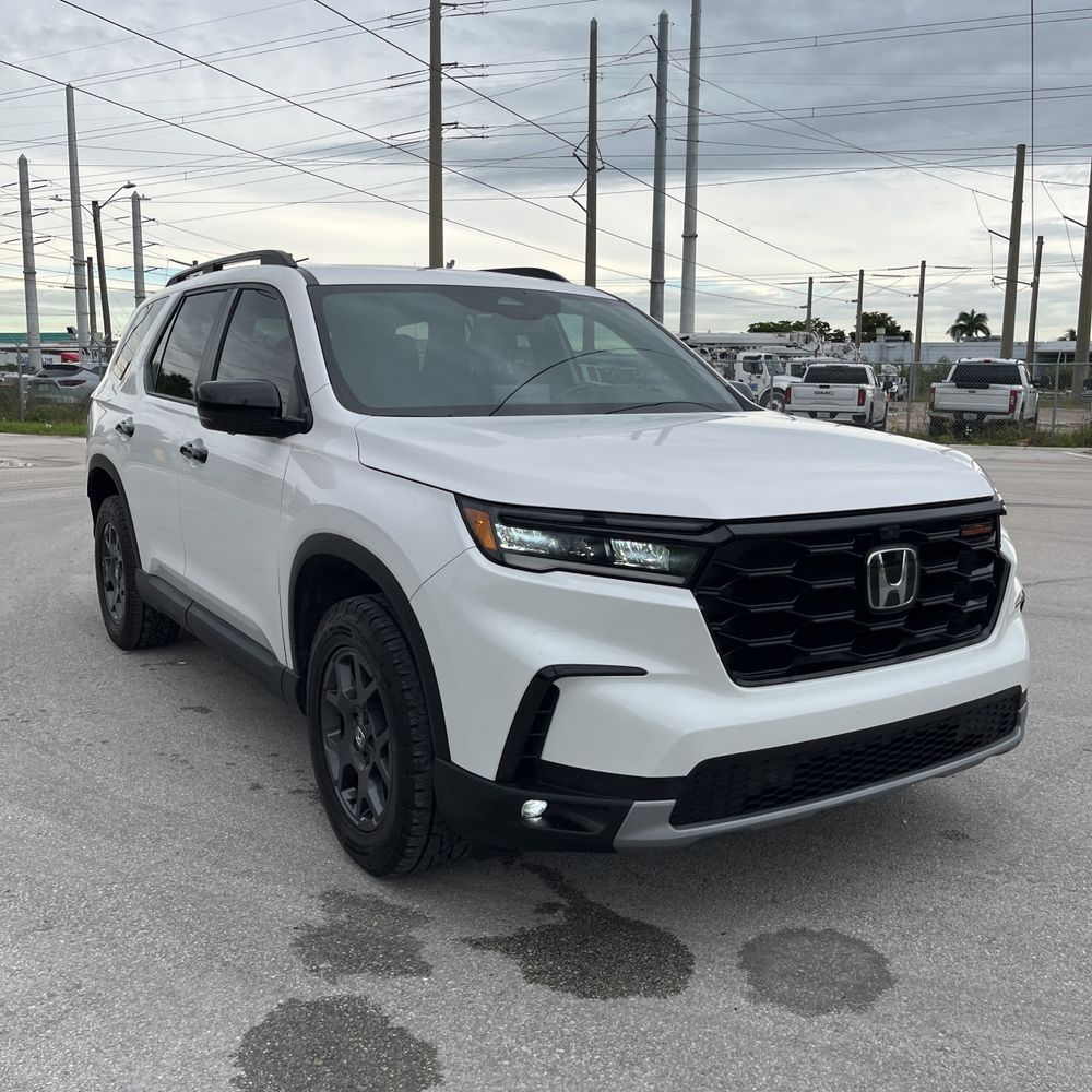 2023 Honda Pilot TrailSport