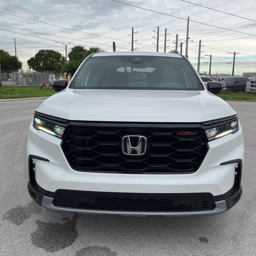 2023 Honda Pilot TrailSport