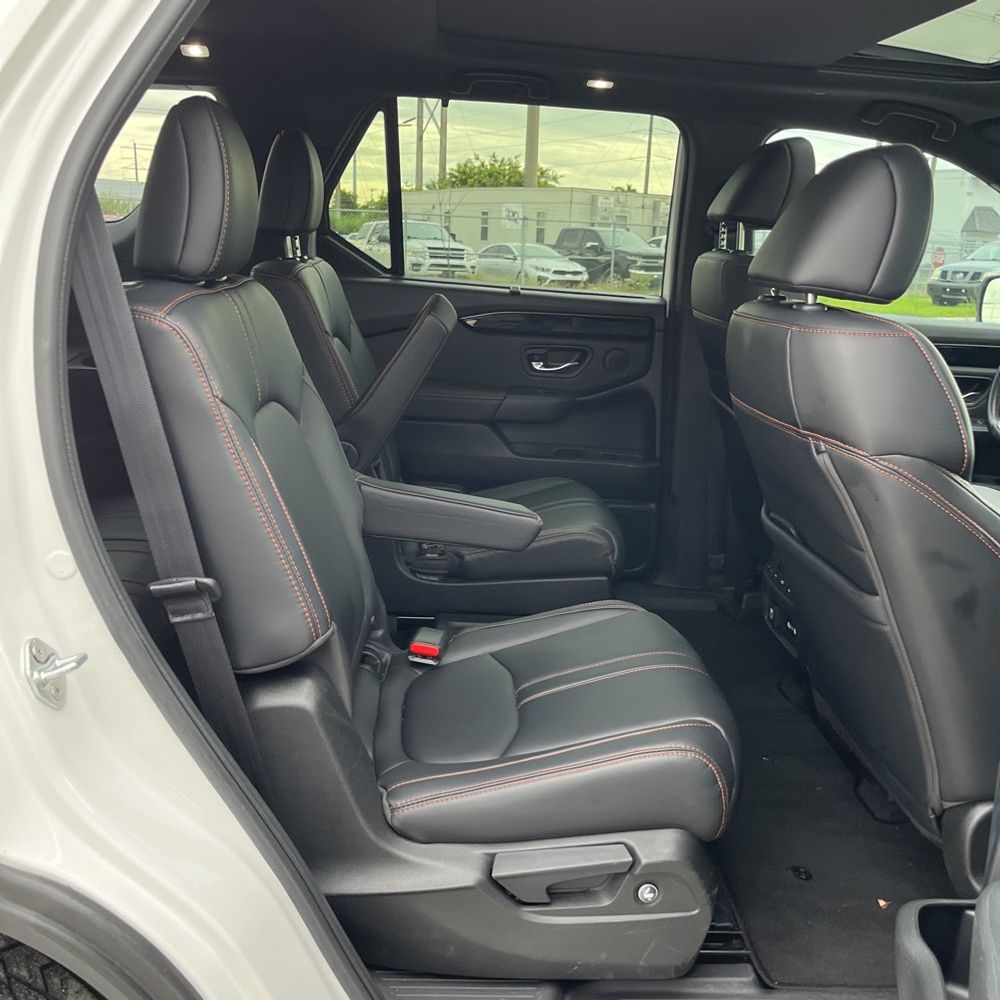 2023 Honda Pilot TrailSport