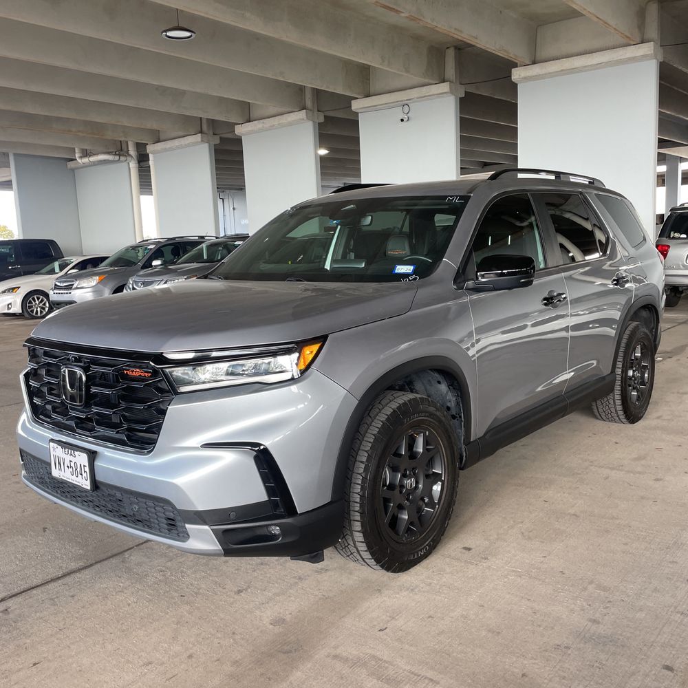 2023 Honda Pilot TrailSport