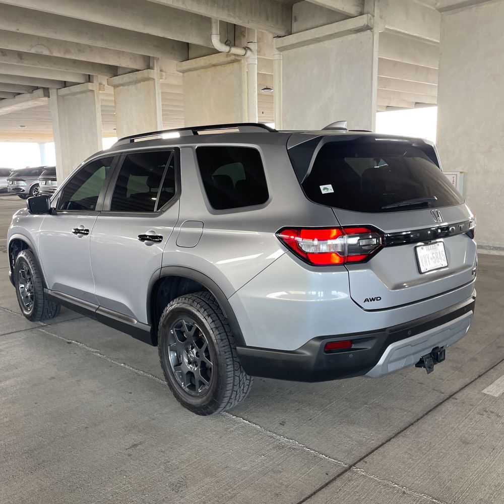 2023 Honda Pilot TrailSport