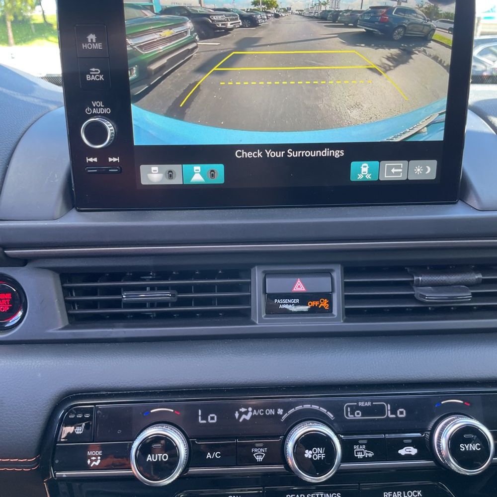 2025 Honda Pilot TrailSport