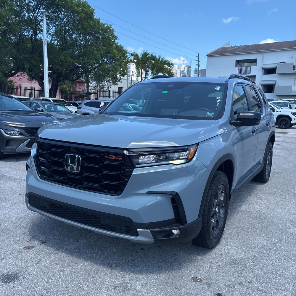 2023 Honda Pilot TrailSport