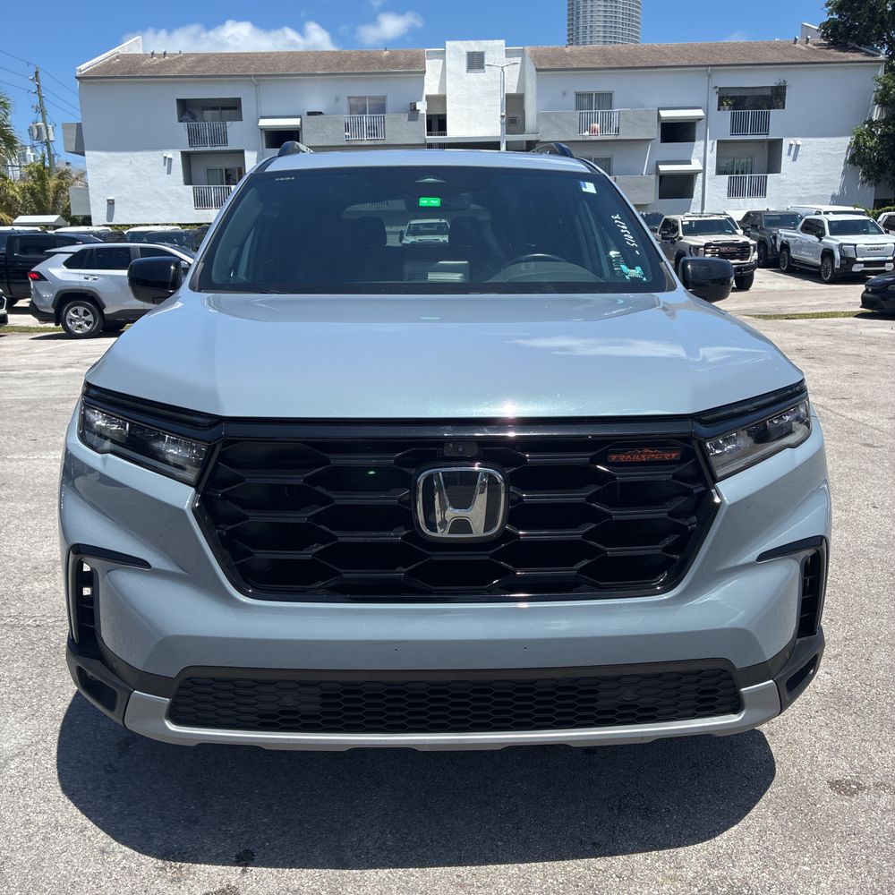 2023 Honda Pilot TrailSport