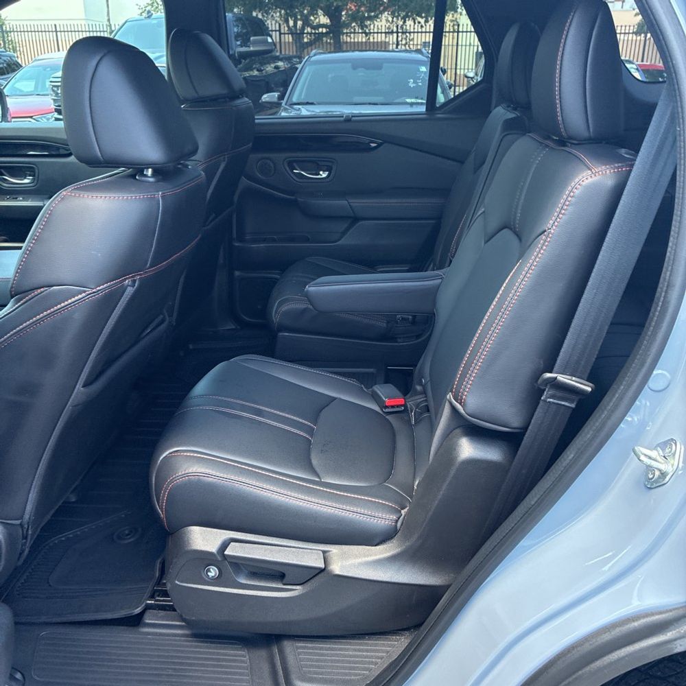 2023 Honda Pilot TrailSport
